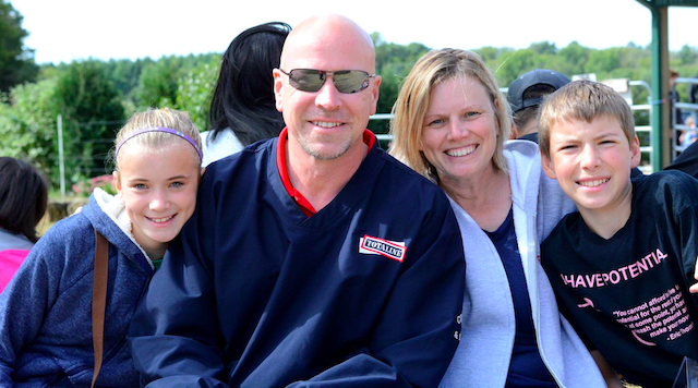 Picture of hardworking Minnesota family. Picture of hardworking Minnesota family.