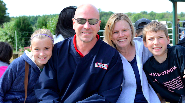 Picture of hardworking Minnesota family.